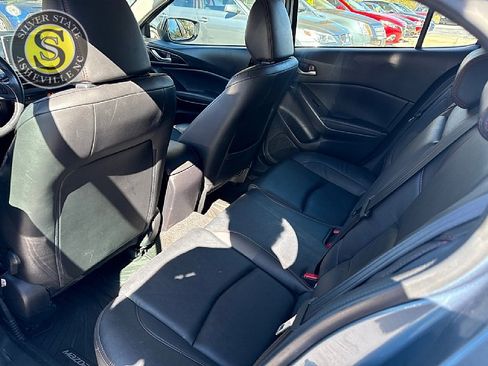 Used 2015 MAZDA MAZDA3 i Grand Touring image 12