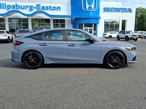 Used 2024 Honda Civic Sport image 7