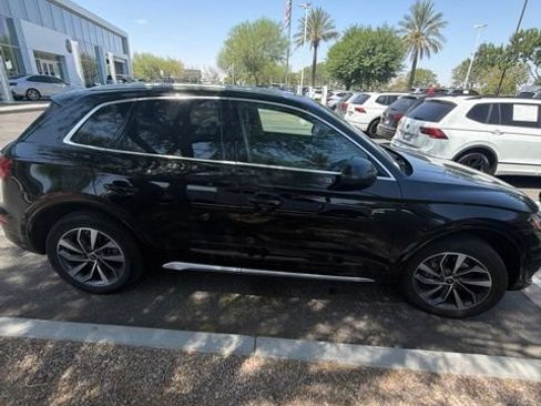Used 2021 Audi Q5 2.0T Premium Plus w/ Premium Plus Package AWD/4WD image 7