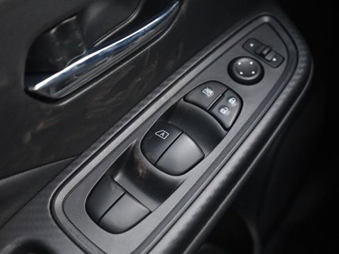 New 2025 Nissan Versa SV w/ Trunk Package image 16