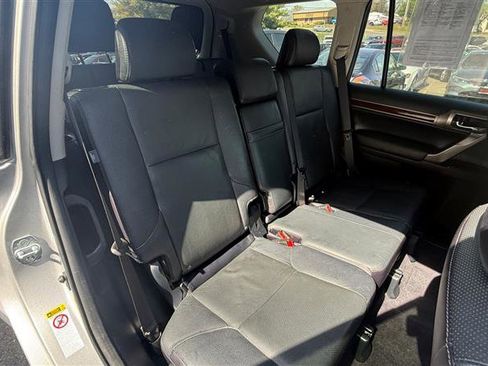 Used 2016 Lexus GX 460 w/ Premium Package image 16