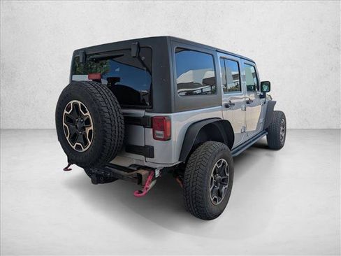 Used 2015 Jeep Wrangler Unlimited Rubicon AWD/4WD image 5