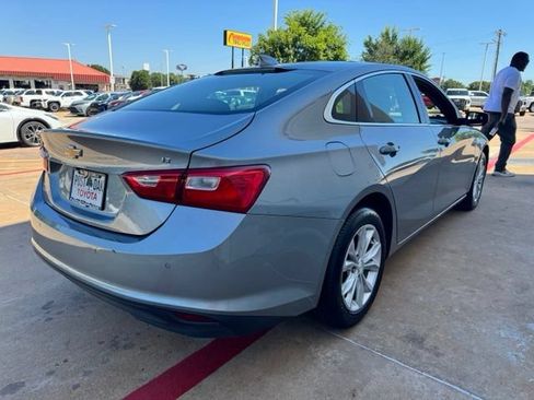 Used 2024 Chevrolet Malibu LT FWD image 5