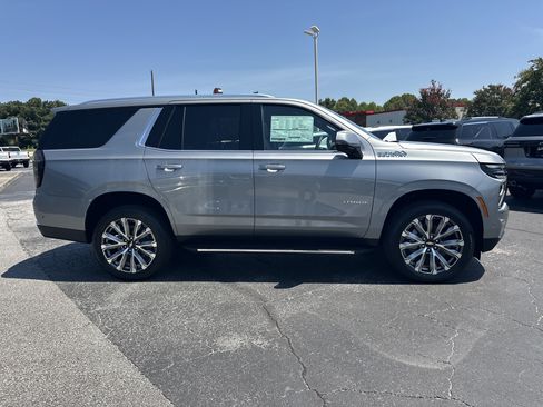 New 2026 Chevrolet Tahoe High Country w/ Sun And Tow Package RWD image 10