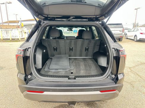 Used 2025 Chevrolet Equinox LT image 31