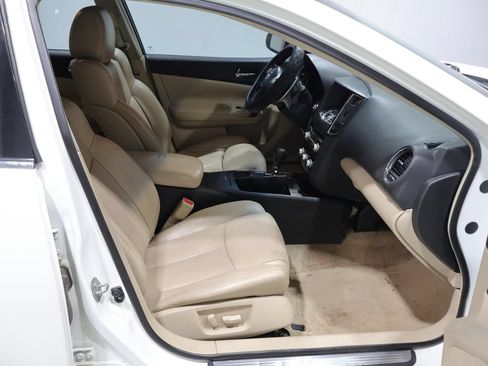 Used 2013 Nissan Maxima 3.5 SV w/ Premium Pkg FWD image 23