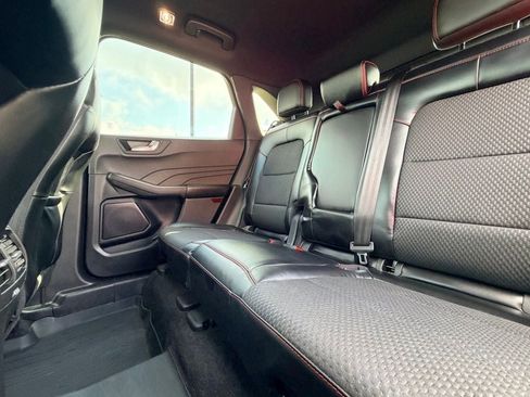 Certified 2023 Ford Escape ST-Line w/ Tech Pack #1 FWD image 16