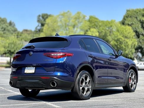 Used 2021 Alfa Romeo Stelvio Sprint w/ Nero Edizione image 7