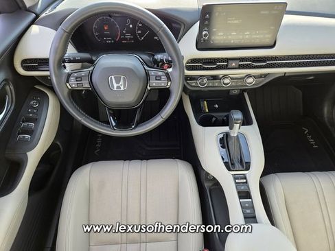 Used 2023 Honda HR-V EX-L image 13