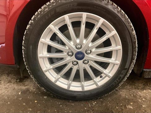 Used 2015 Ford C-MAX Energi SEL w/ Equipment Group 302A image 9