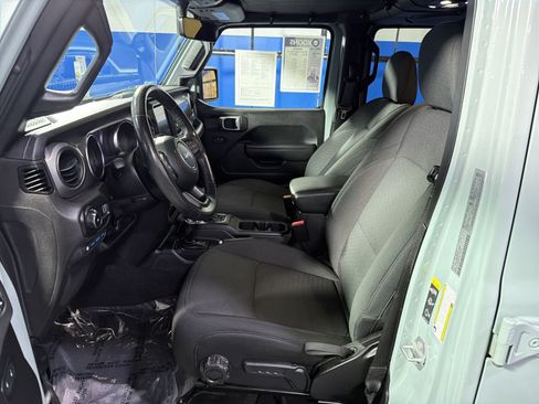 Used 2023 Jeep Wrangler Unlimited w/ Cold Weather Group AWD/4WD image 23
