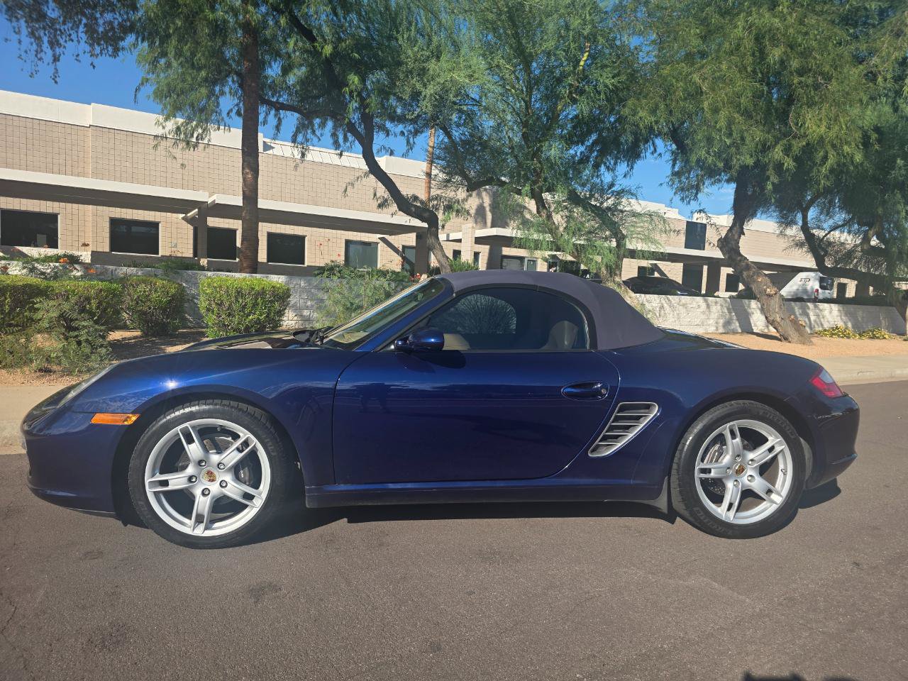 Used 2006 Porsche Boxster RWD image 6