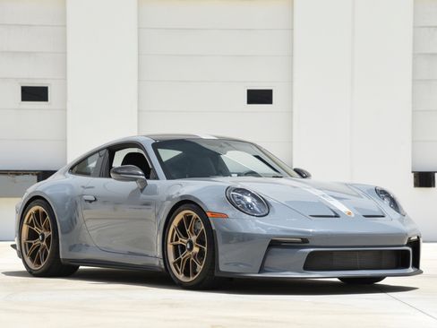 Used 2023 Porsche 911 GT3 RWD image 9