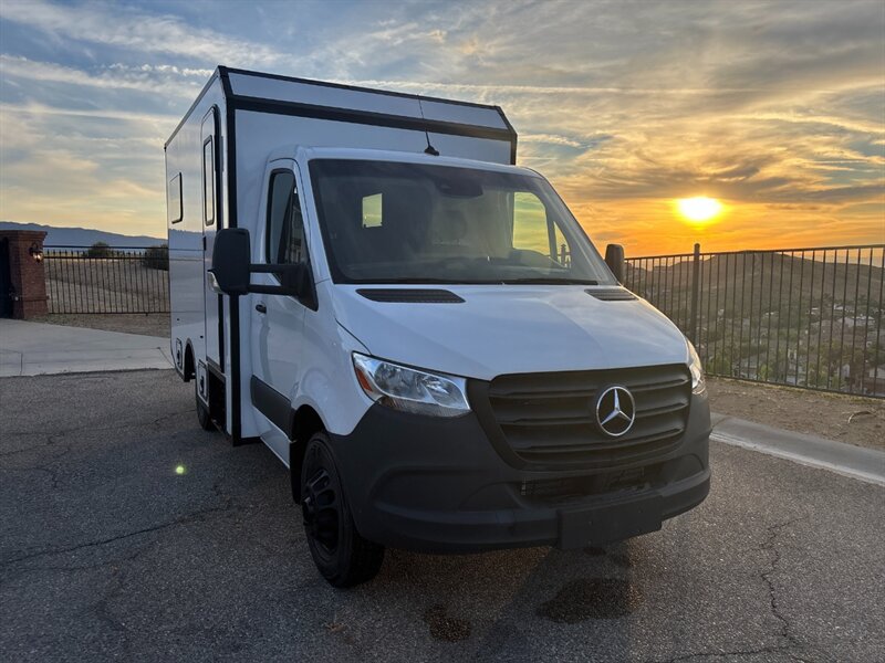 Used 2023 Mercedes-Benz Sprinter 3500 image 3