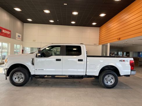 Certified 2022 Ford F350 XL w/ Power Equipment Group image 2