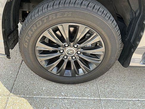 Used 2023 Lexus GX 460 Premium AWD/4WD image 13