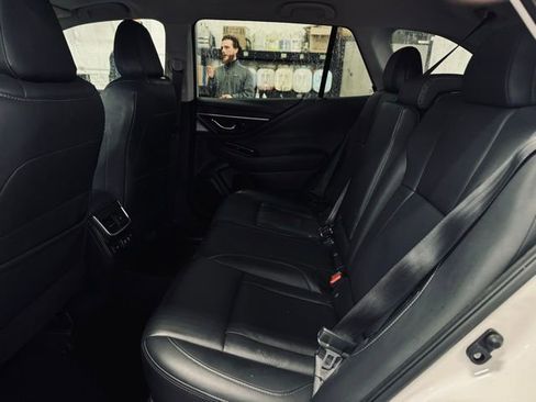 Used 2022 Subaru Outback Limited image 23