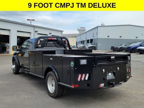 New 2025 RAM 5500 Tradesman AWD/4WD image 5