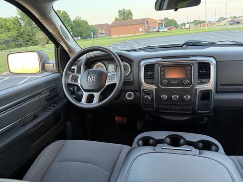 Used 2021 RAM 1500 Classic SLT RWD image 25