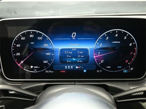 Used 2025 Mercedes-Benz C 300 Sedan image 32