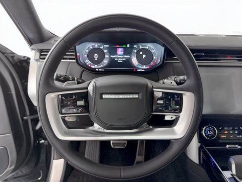 Used 2023 Land Rover Range Rover SE AWD/4WD image 10