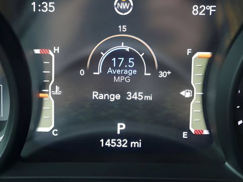 Used 2025 Jeep Gladiator Sport AWD/4WD image 27