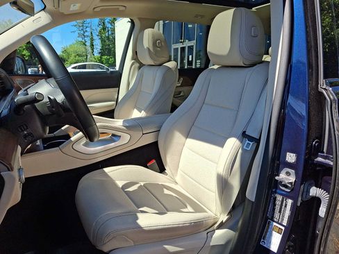 Certified 2022 Mercedes-Benz GLS 450 4MATIC image 10
