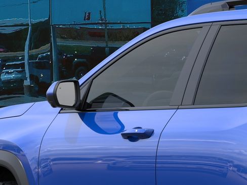 New 2026 Chevrolet Equinox ACTIV AWD/4WD image 36