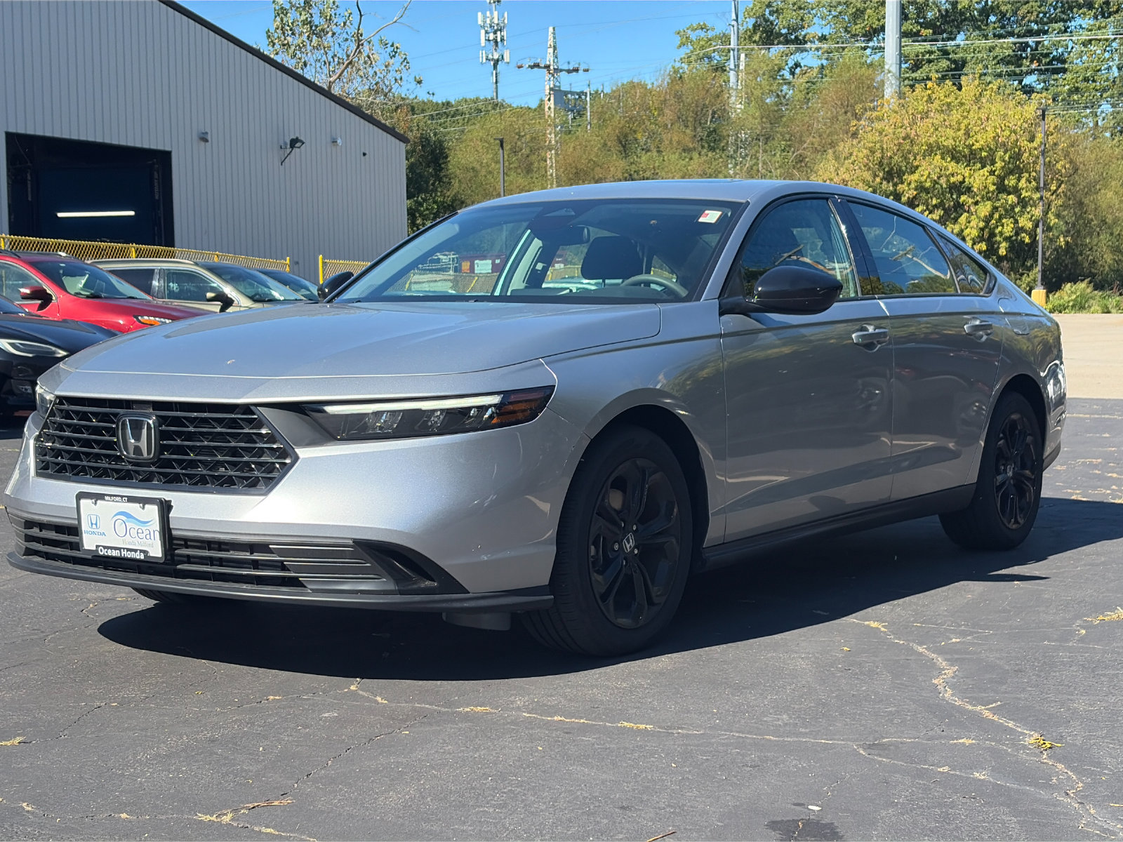 Used 2025 Honda Accord SE image 1