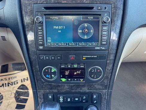 Used 2012 GMC Acadia Denali image 24