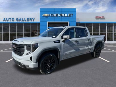 Used 2025 GMC Sierra 1500 Pro w/ Graphite Edition