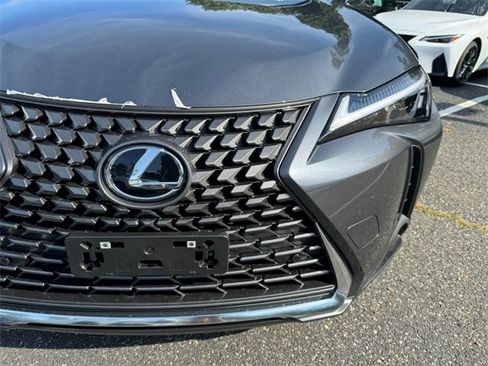 New 2025 Lexus UX 300h AWD image 9