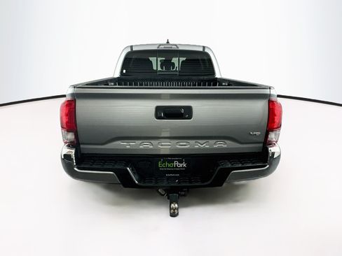 Used 2023 Toyota Tacoma SR5 RWD image 7