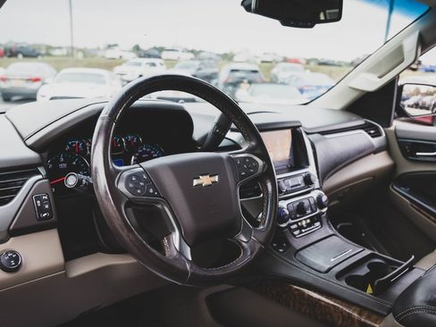 Used 2015 Chevrolet Tahoe LTZ image 2