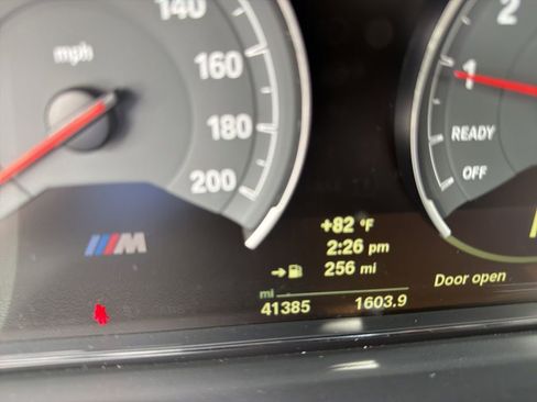 Used 2015 BMW M4 Coupe image 8