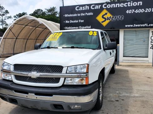 Used 2005 Chevrolet Silverado 1500 LS w/ Light Duty Power Package image 2