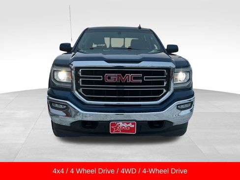 Used 2018 GMC Sierra 1500 SLE w/ SLE Value Package image 2