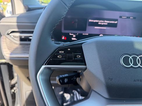 New 2026 Audi Q5 Premium image 18