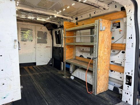 Used 2015 Ford Transit 250 130 Low Roof w/ Exterior Upgrade Package RWD image 26