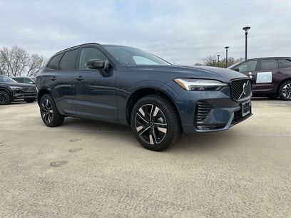 New 2026 Volvo XC60 B5 Plus w/ Protection Package Premier