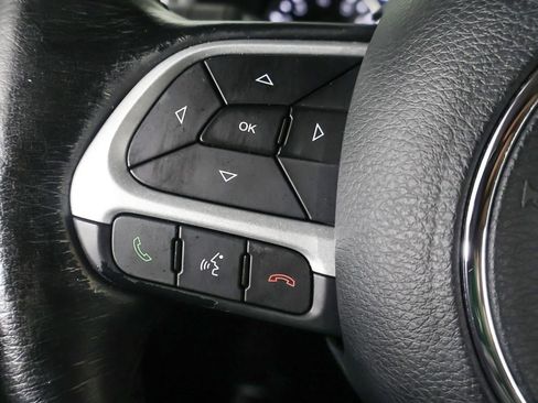 Used 2021 Jeep Renegade Latitude w/ Convenience Group FWD image 38