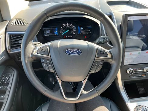 Used 2024 Ford Edge SEL w/ Sport Appearance Package AWD/4WD image 11