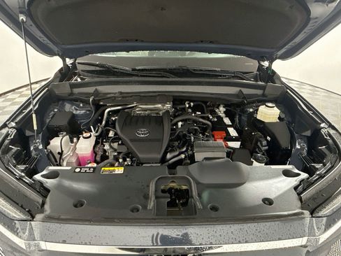 Certified 2025 Toyota Grand Highlander FWD image 31