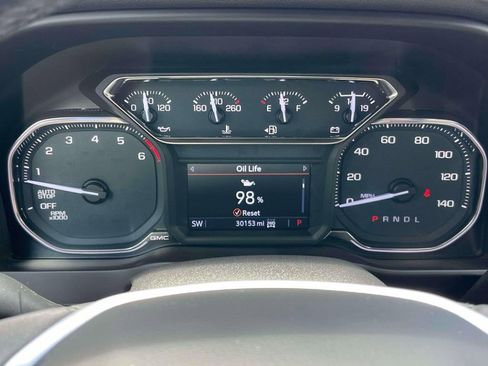 Used 2020 GMC Sierra 1500 SLT w/ SLT Premium Plus Package AWD/4WD image 36