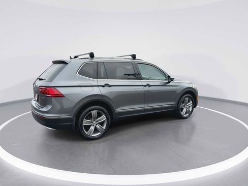 Used 2021 Volkswagen Tiguan SEL image 8