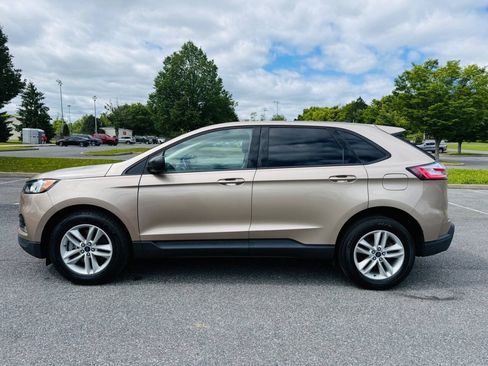 Used 2020 Ford Edge SE AWD/4WD image 6