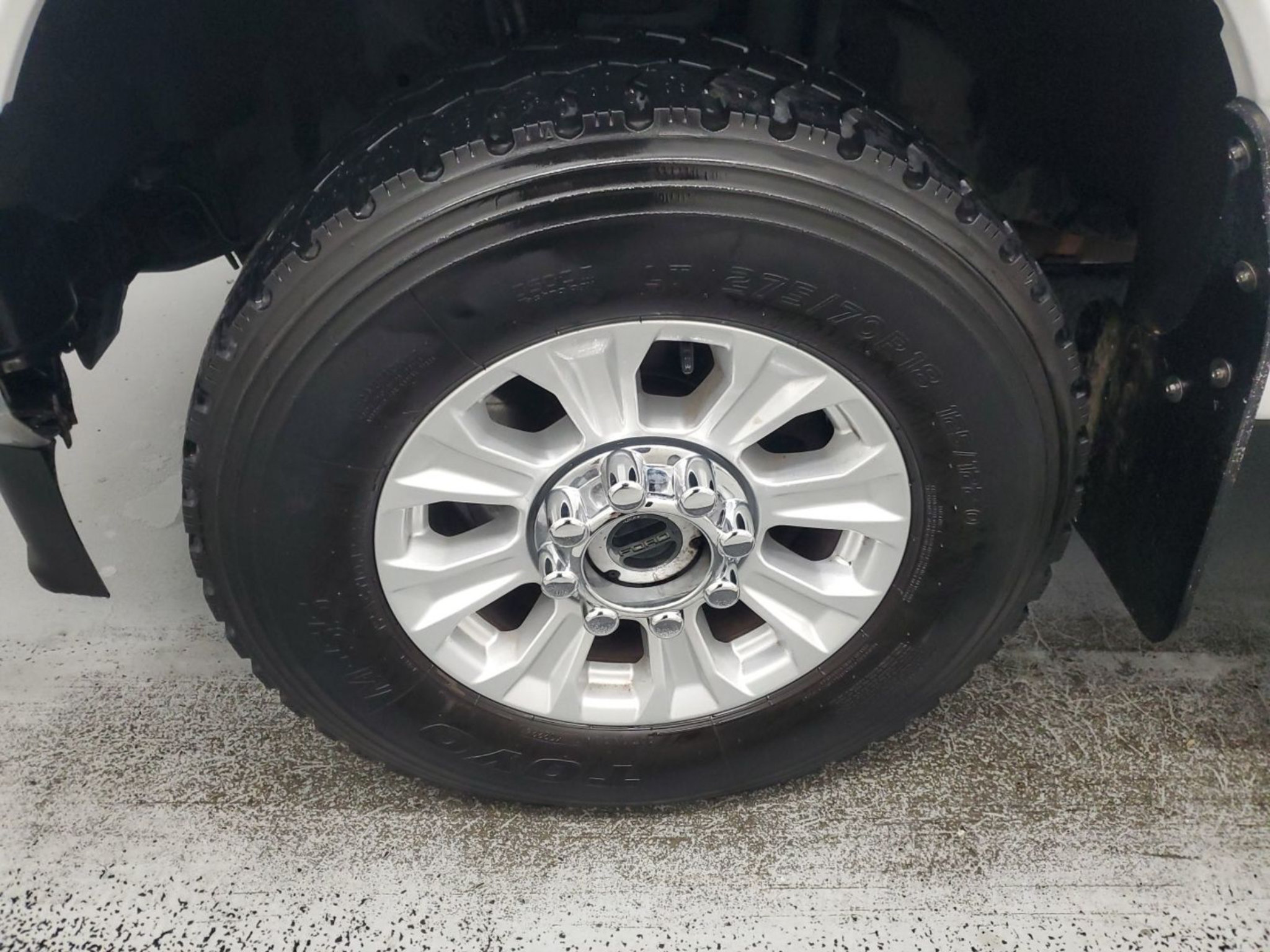 Used 2021 Ford F250 XLT w/ XLT Value Package AWD/4WD image 7