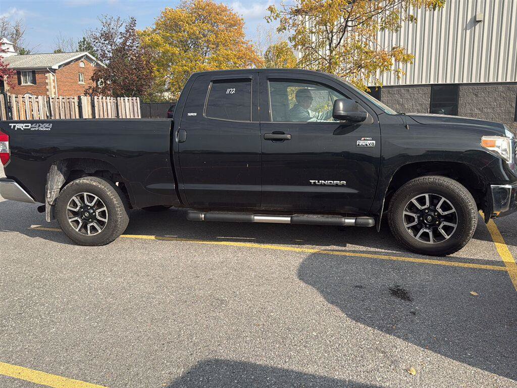 Used 2016 Toyota Tundra SR5 w/ TRD Off Road Package AWD/4WD image 3