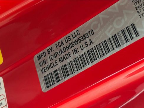 Used 2025 Jeep Wrangler Unlimited Sport AWD/4WD image 28