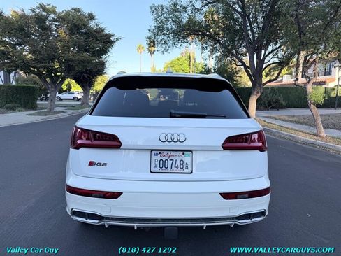 Used 2019 Audi SQ5 Premium w/ Convenience Package AWD/4WD image 4